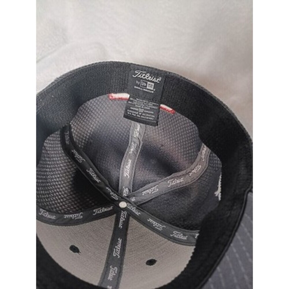 Titleist Footjoy FJ Pro V1 Grey White Embroidered Golf Hat Size Small/ Medium - Picture 5 of 5